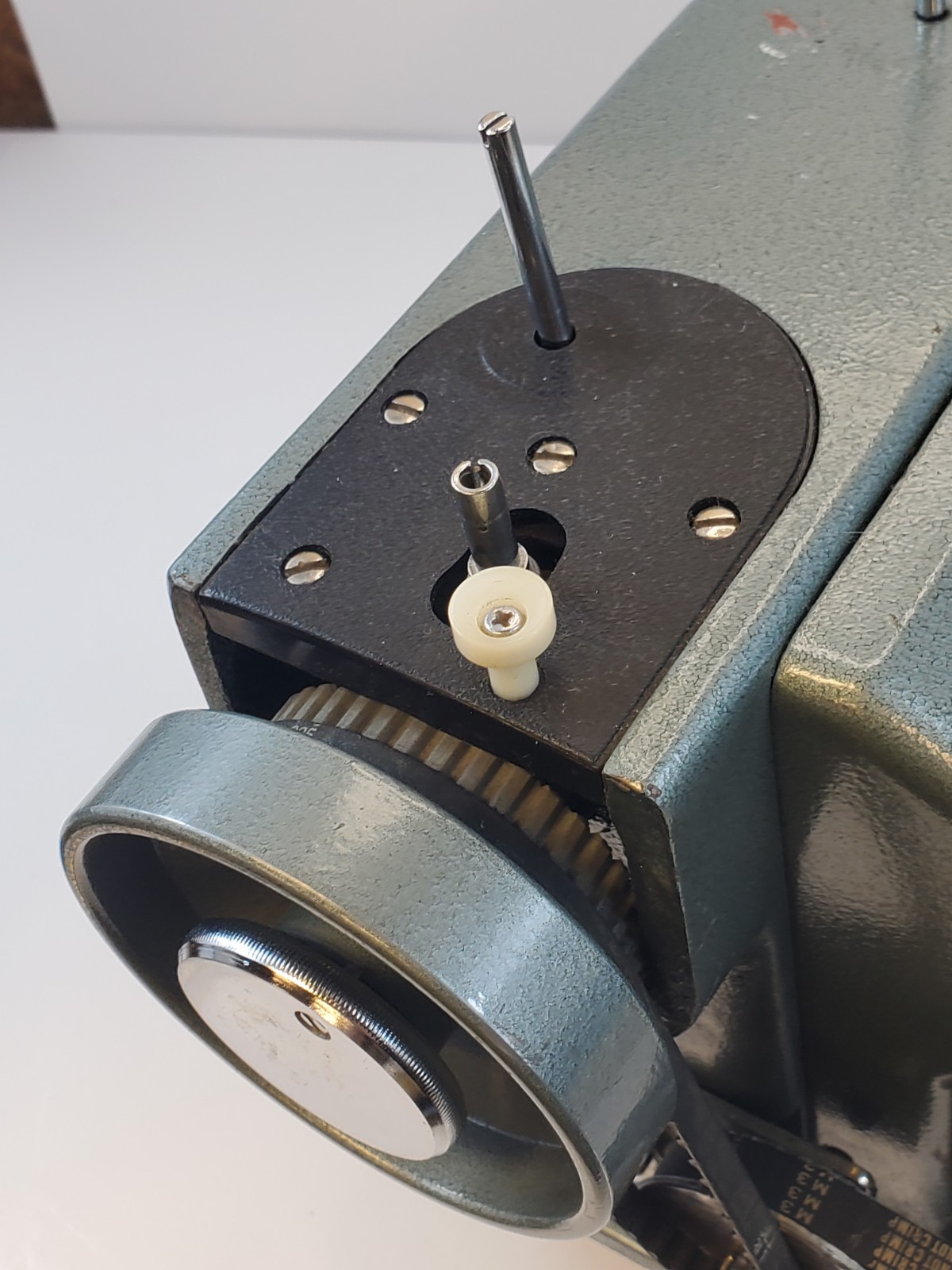 Vintage THOMPSON PW-200 Mini Walking Foot Sewing Machine (Please Read)