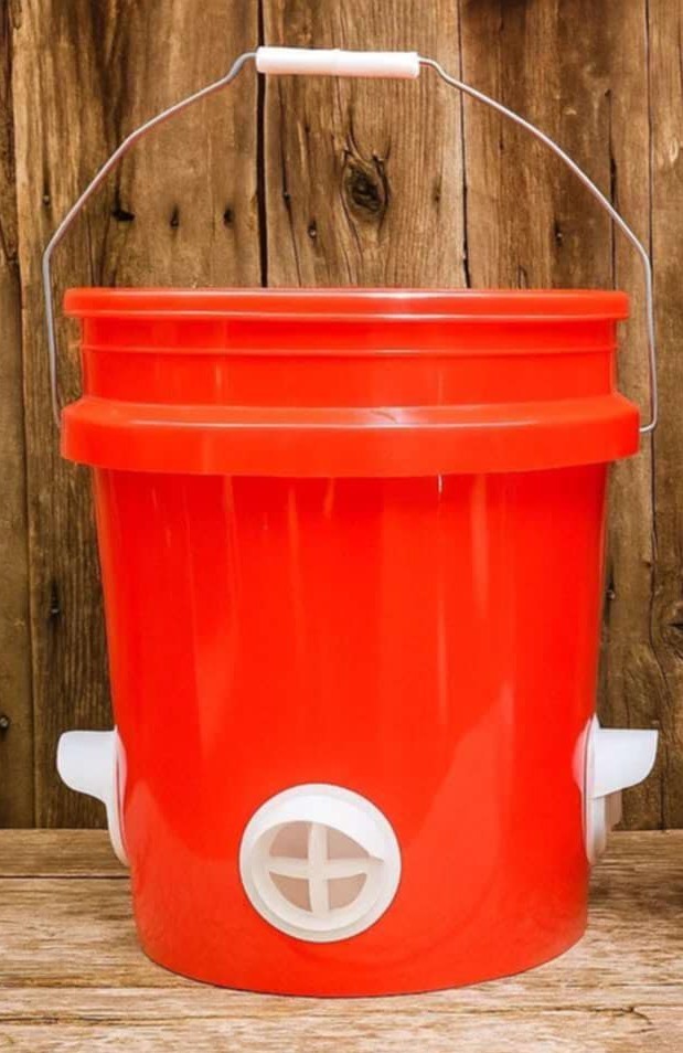 Automatic Gravity Chicken Feeder for Chickens/Poultry (Red, 5-Gallon)
