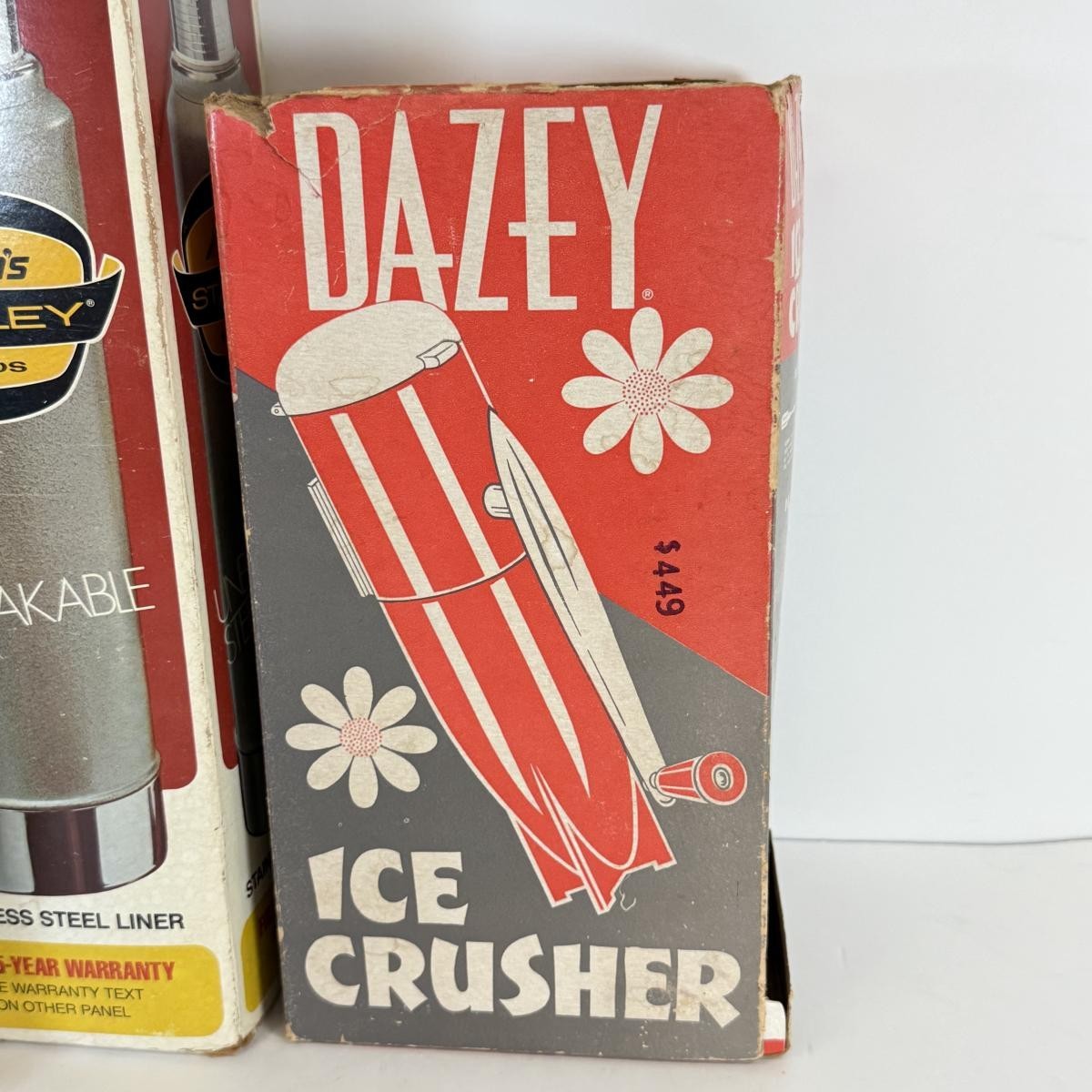 Dazey Atomic Red Rocket Wall Mount Triple Ice Crusher Cocktail Mid Century w/BOX