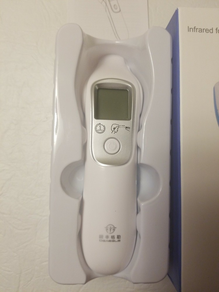 Infrared Forehead Thermometer Celsius Measurement Only RT-101