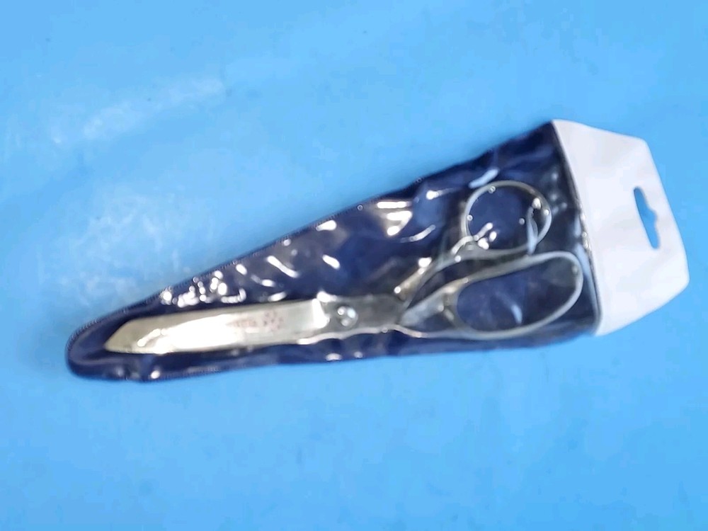 TAMSCO Razor Edge, Scissors & Carrying Case, Polished Chrome