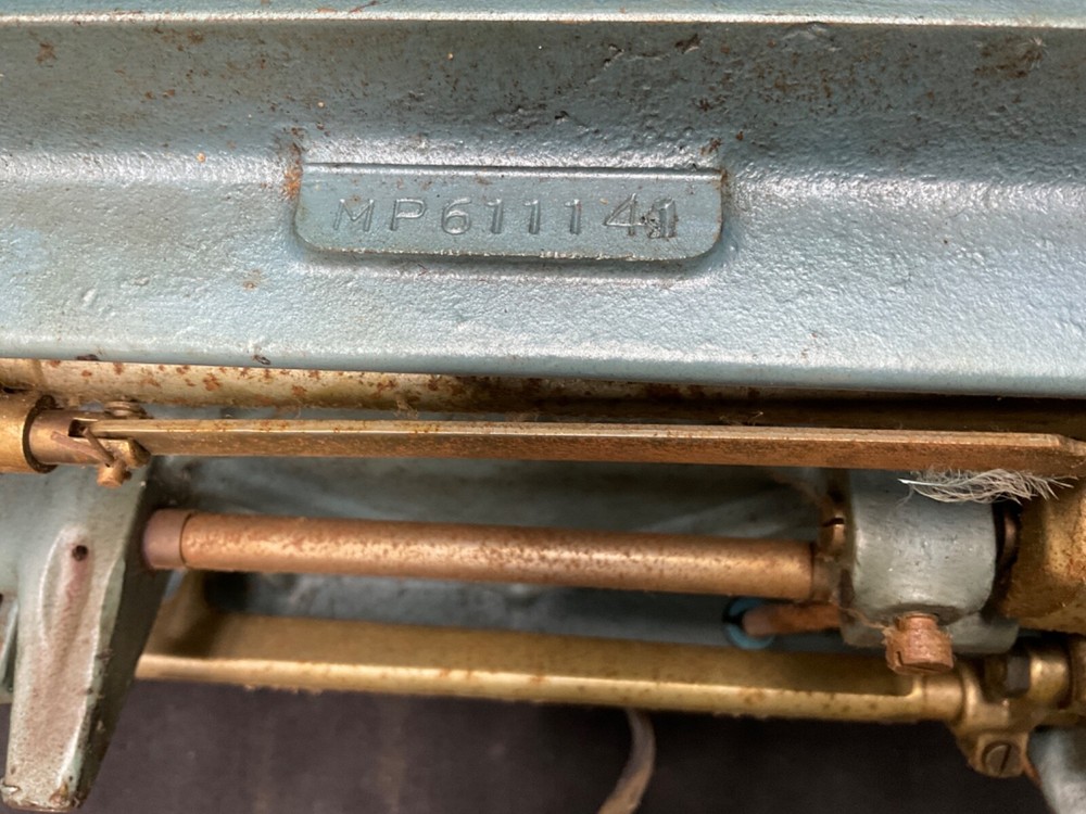 Vintage Morse 600 Sewing Machine - Untested As-is