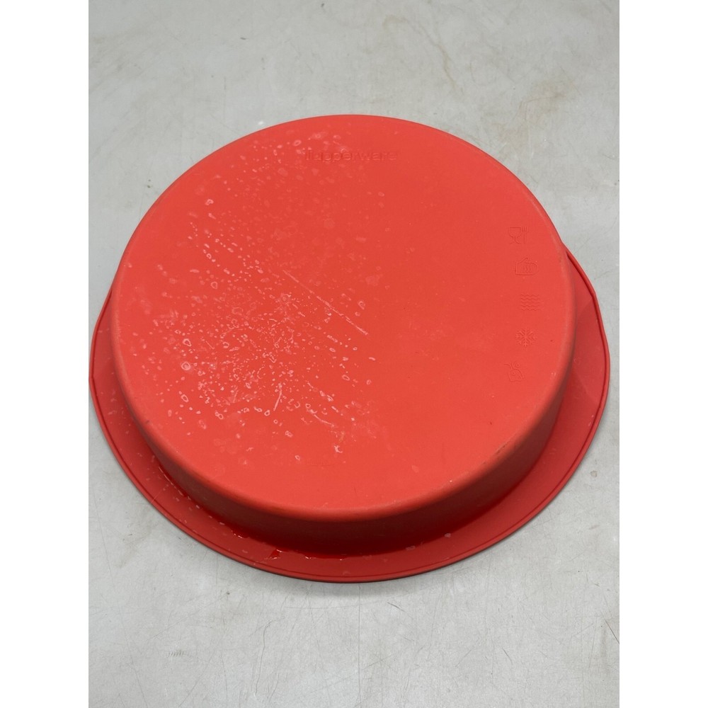 Tupperware silicone pie cake container baking freezing handles red 10x2 READ