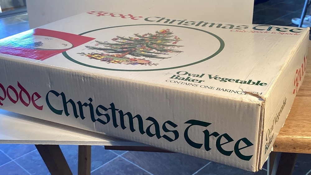 Spode Christmas Tree Oval Vegetable Baker Original Box