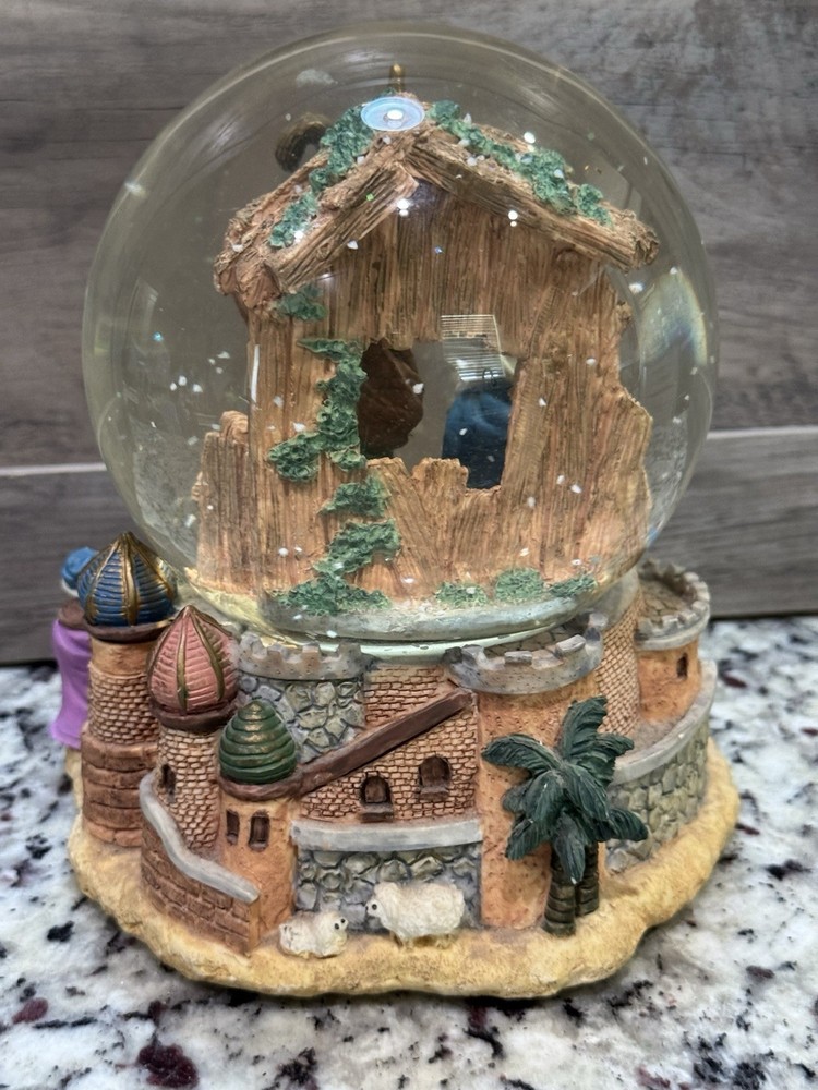 Vintage Nativity Musical Snowglobe