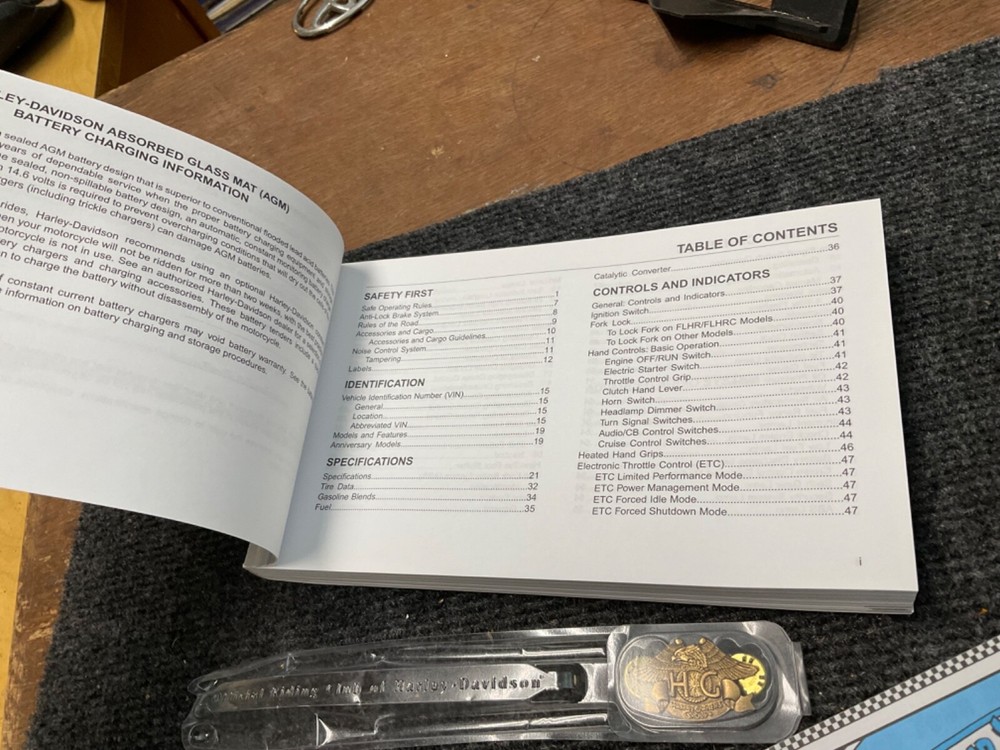 Harley Davidson Motorcycle Owners Manual & Pin & Patch Touring Models 2012 ?