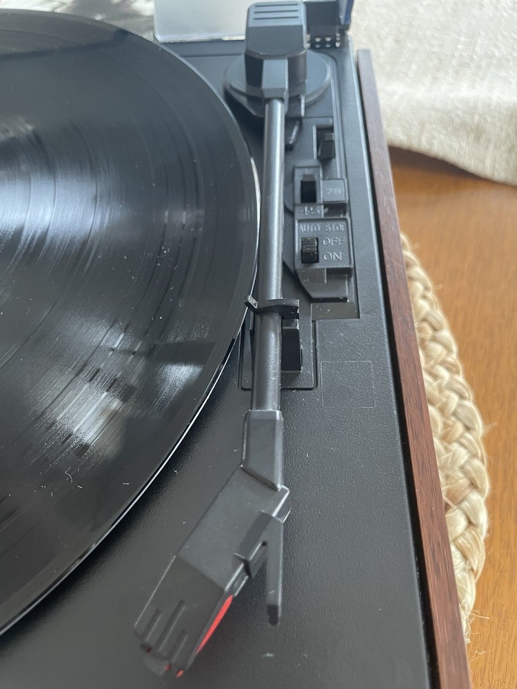 Seeying TT-138 Record Player With Bluetooth
