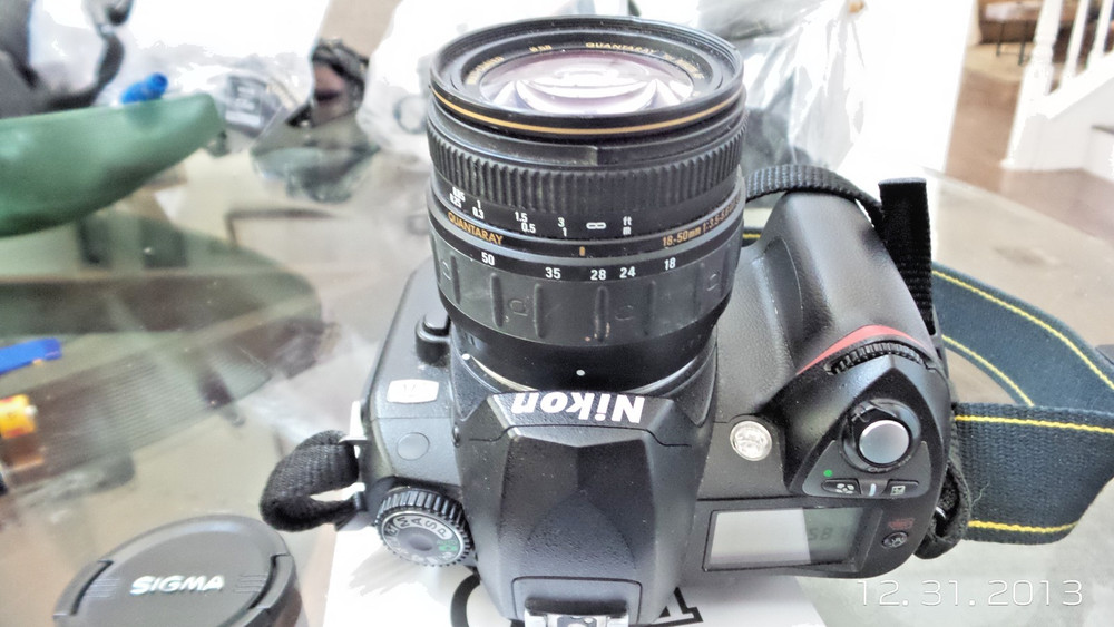 NIKON DSLR D70 DIGITAL WORKING CAMERA BUNDLE QUANTRAY 18-55 LENS 6.1 MEGAPIXELS