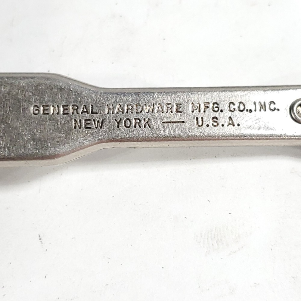 General Hardware 807 Ratcheting Phillips Screwdriver