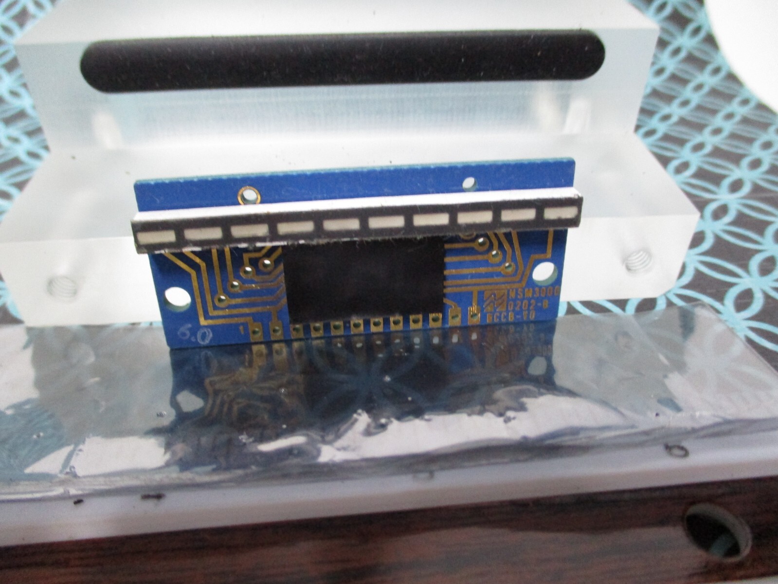 National Semiconductor 10-Element Integrated Driver LED Bar Graph Array NSM3916