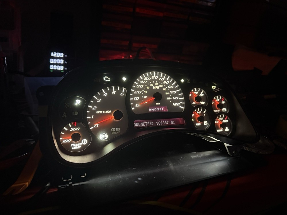 Chevy 03-05 Custom Built SS Cluster