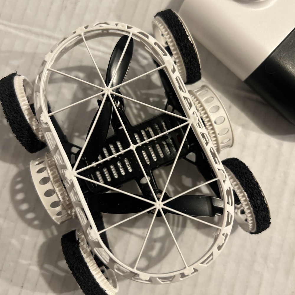 Sharper Image Antigravity Drone Rover77