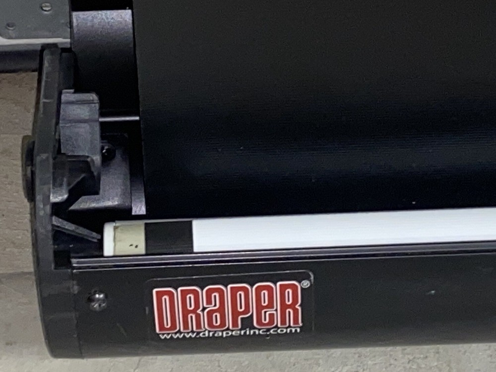 Draper Road Warrior Projection Screen