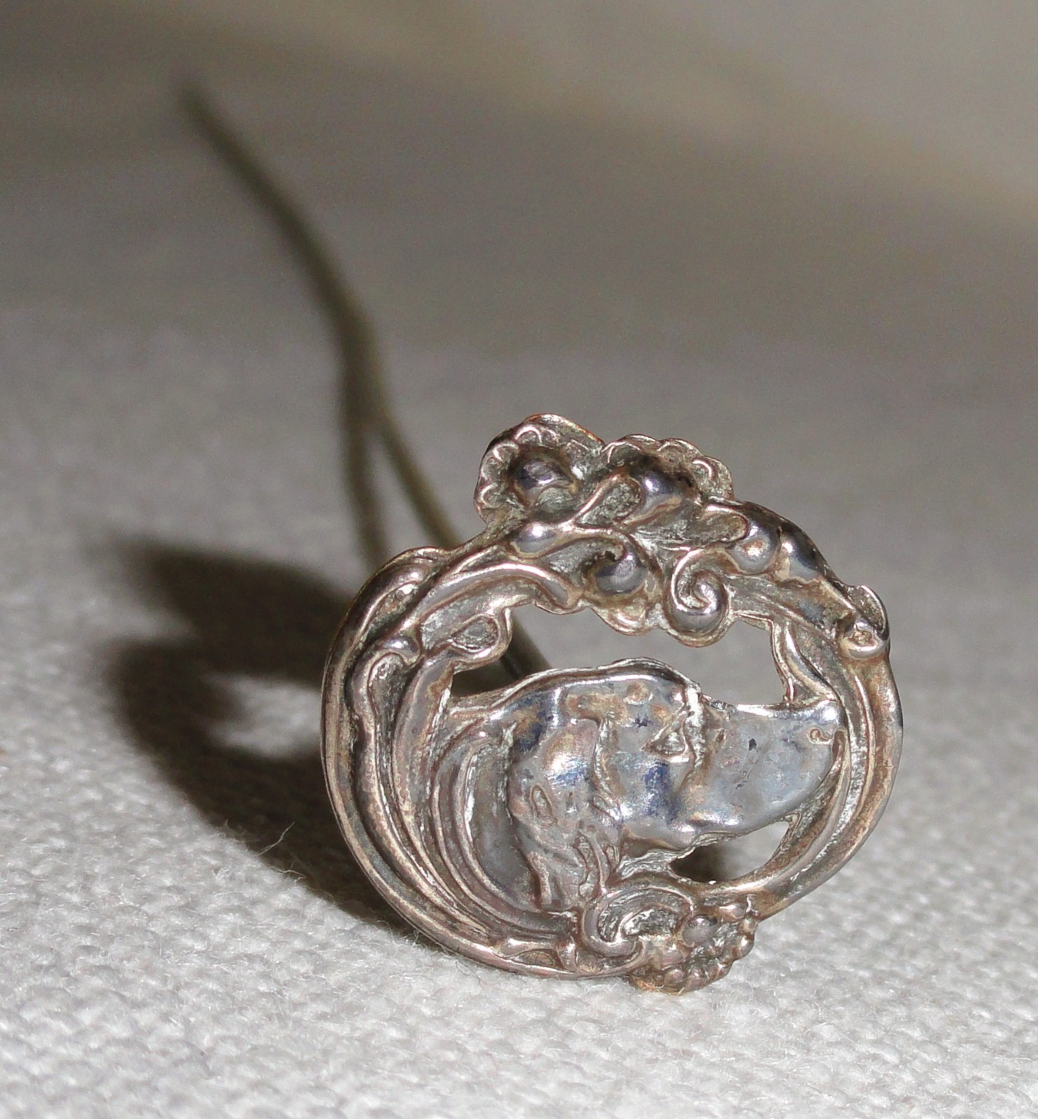 Art Nouveau Hatpin ~ Rare Sterling Silver Dog ~ Retriever ~ Labrador Golden Pup