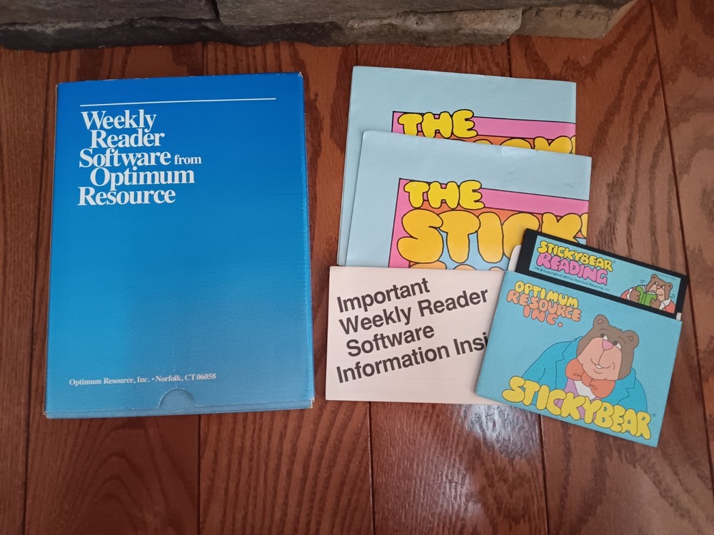 Commodore 64 Sticky Bear Reading & 2 Posters No Manual Tested/Works