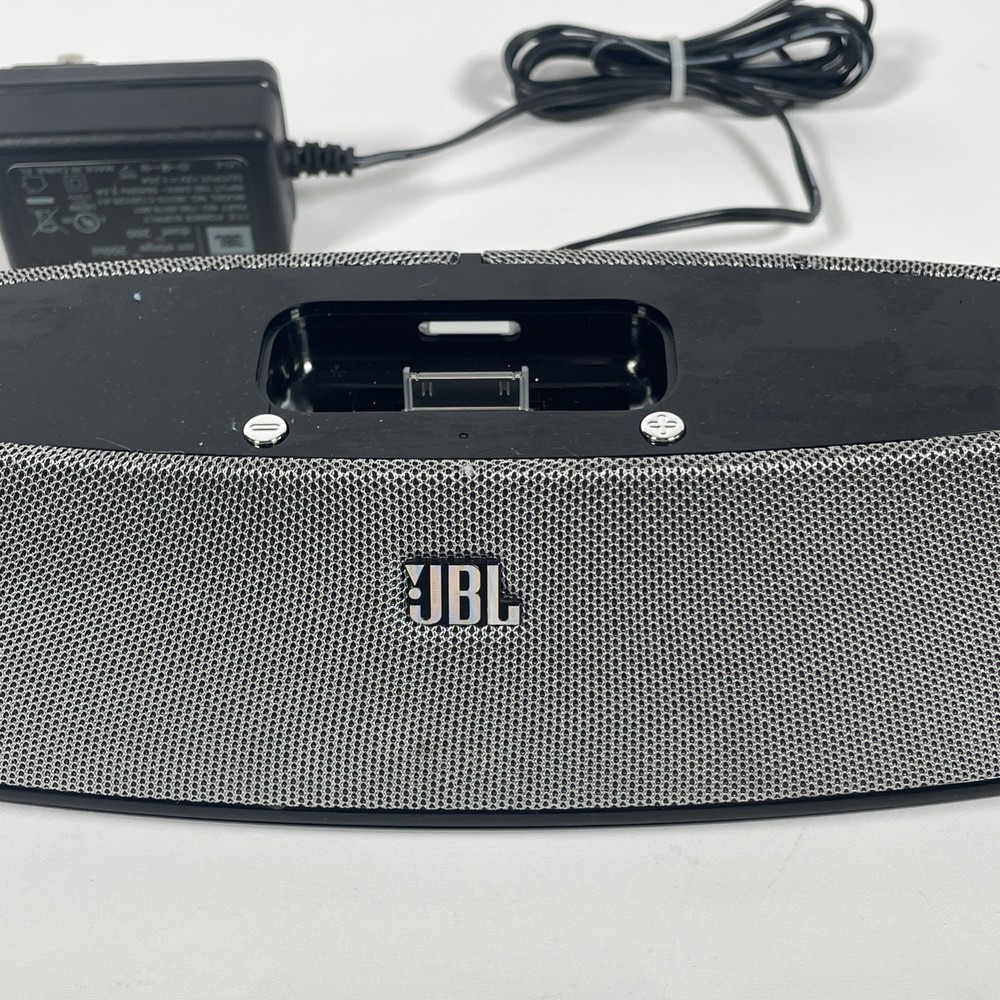 JBL On Stage 200iD High-Performance Loudspeaker iPod Dock & Power Cable