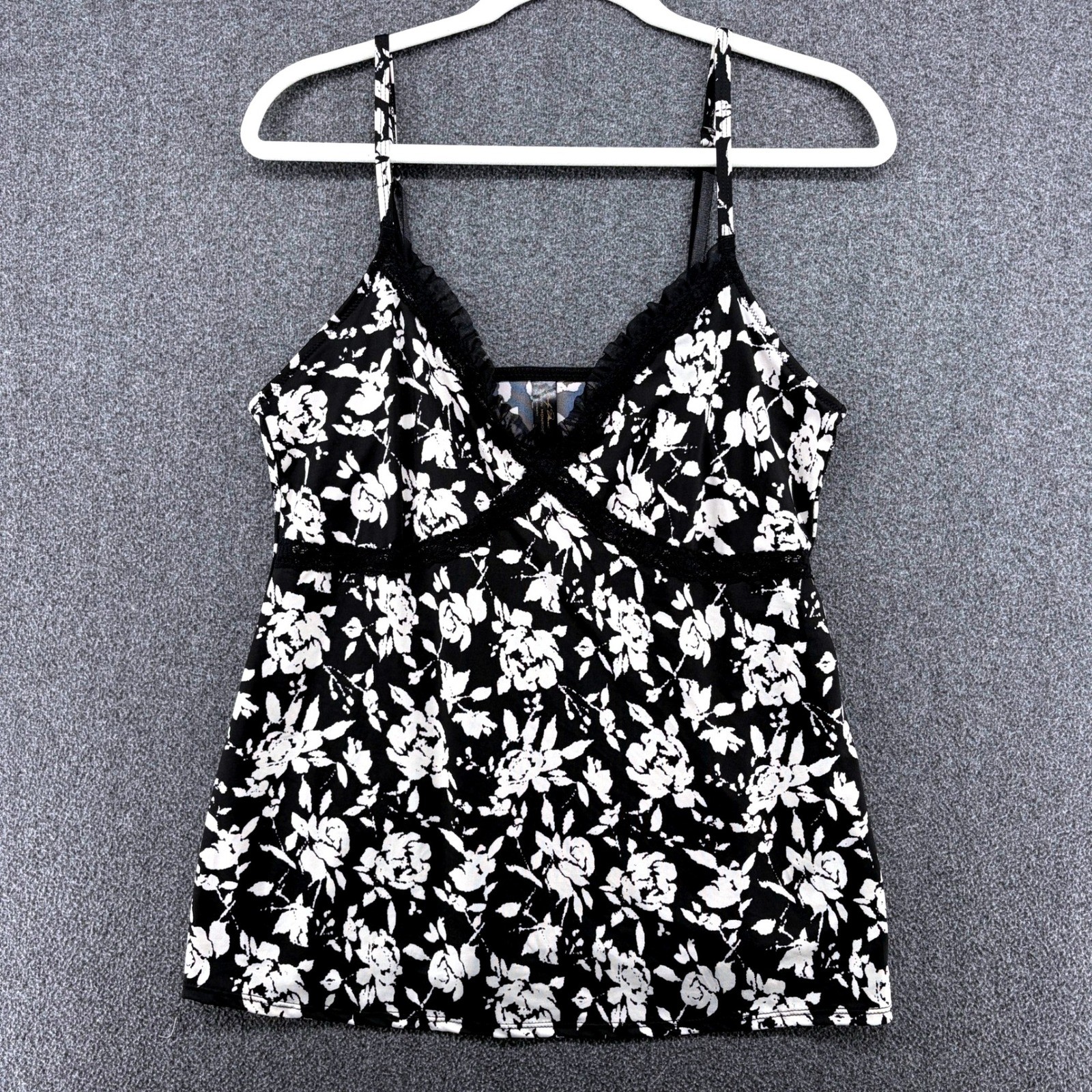 Marilyn Monroe Intimates XL Floral Lace Trim Cami Top Black