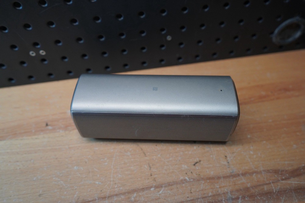 (C) Dell AD211 Bluetooth Portable Speaker System