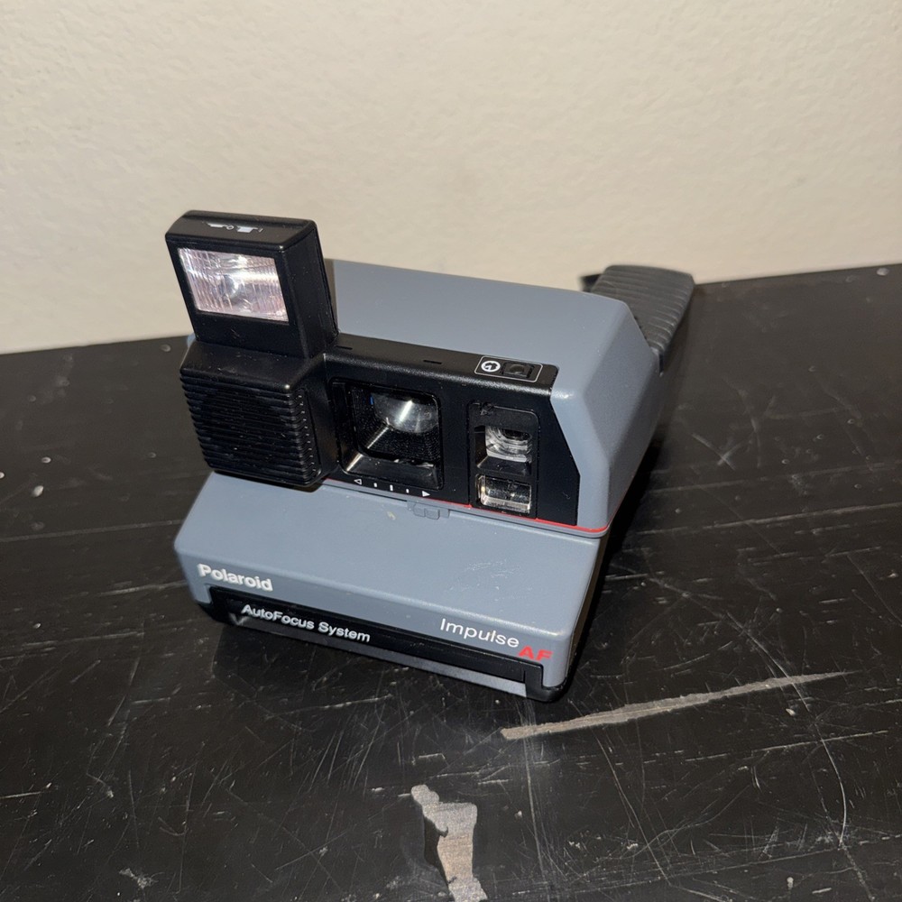 Polaroid Impulse AF Autofocus System Gray - Untested - With Strap