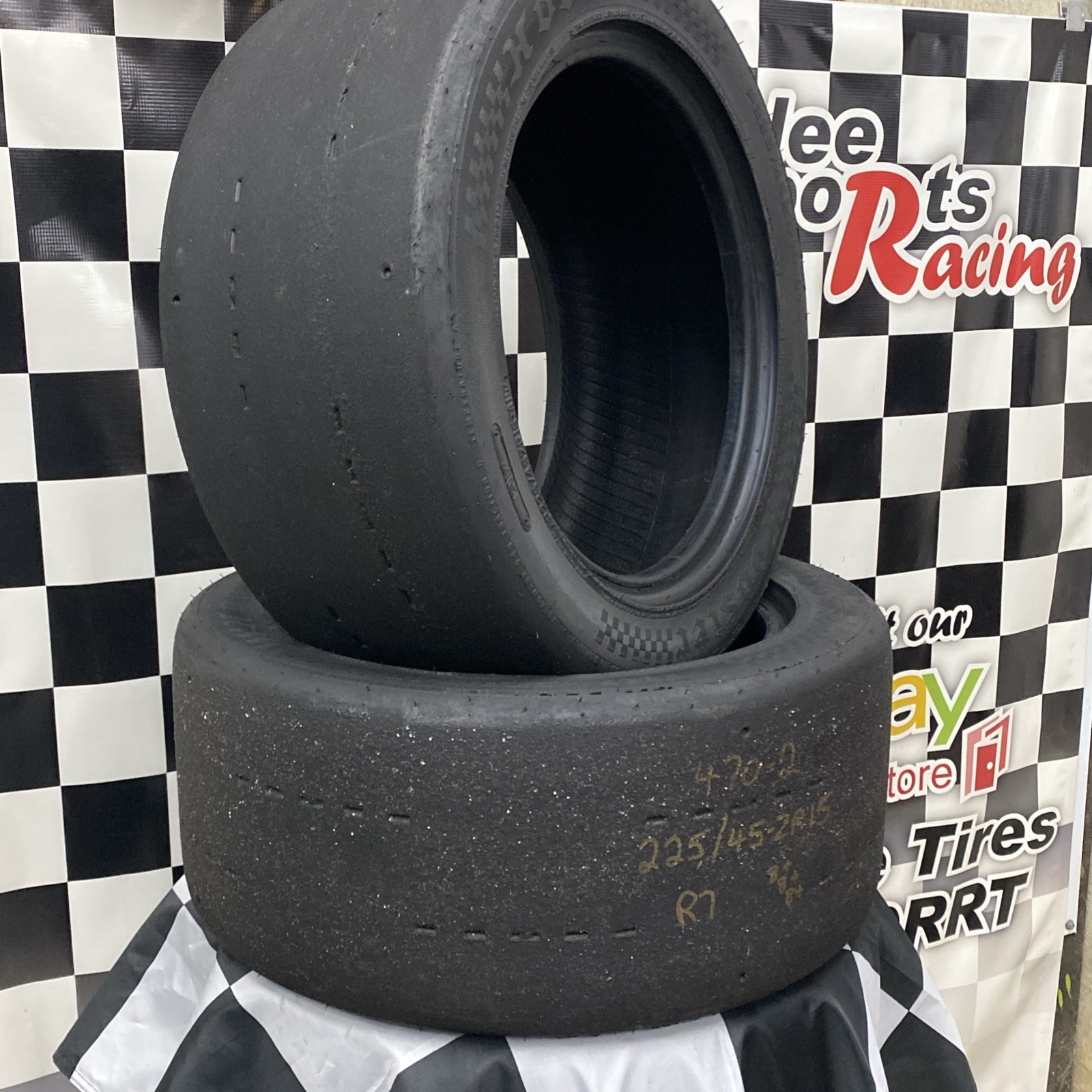 470-2 USDRRT HOOSIER DOT Road Race Tires 225/45-ZR15 R7