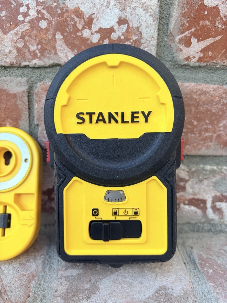 Stanley Self-Leveling Wall Mount Laser 10 Ft Range Laser Level Tool STHT77149
