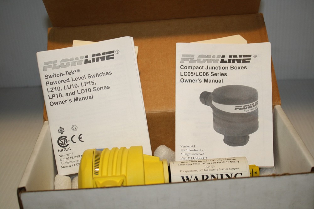 Flowline AZ18-1130 Polypropylene Switch-Pro Vibration Level