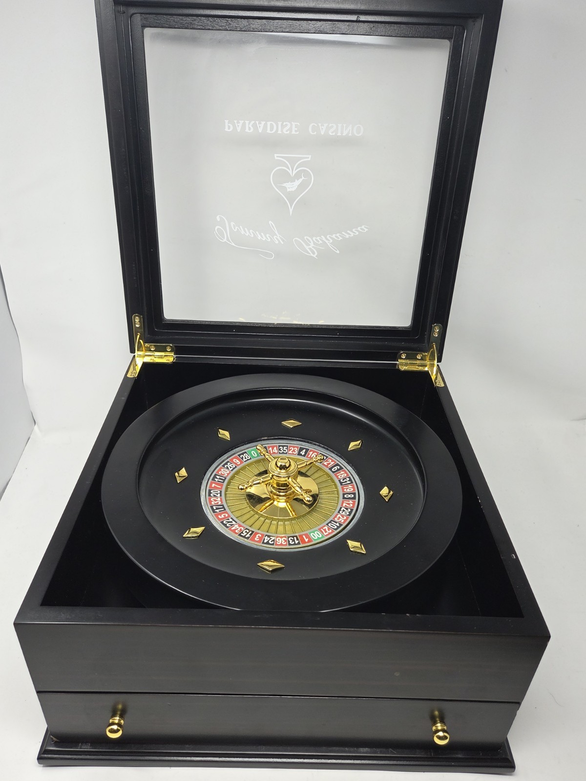 Tommy Bahama Paradise Casino Portable Roulette Wheel