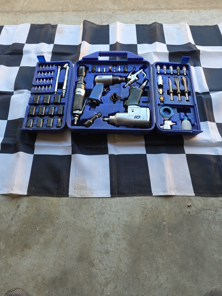 CAMPBELL HAUSFELD  AIR TOOL CABINET KIT