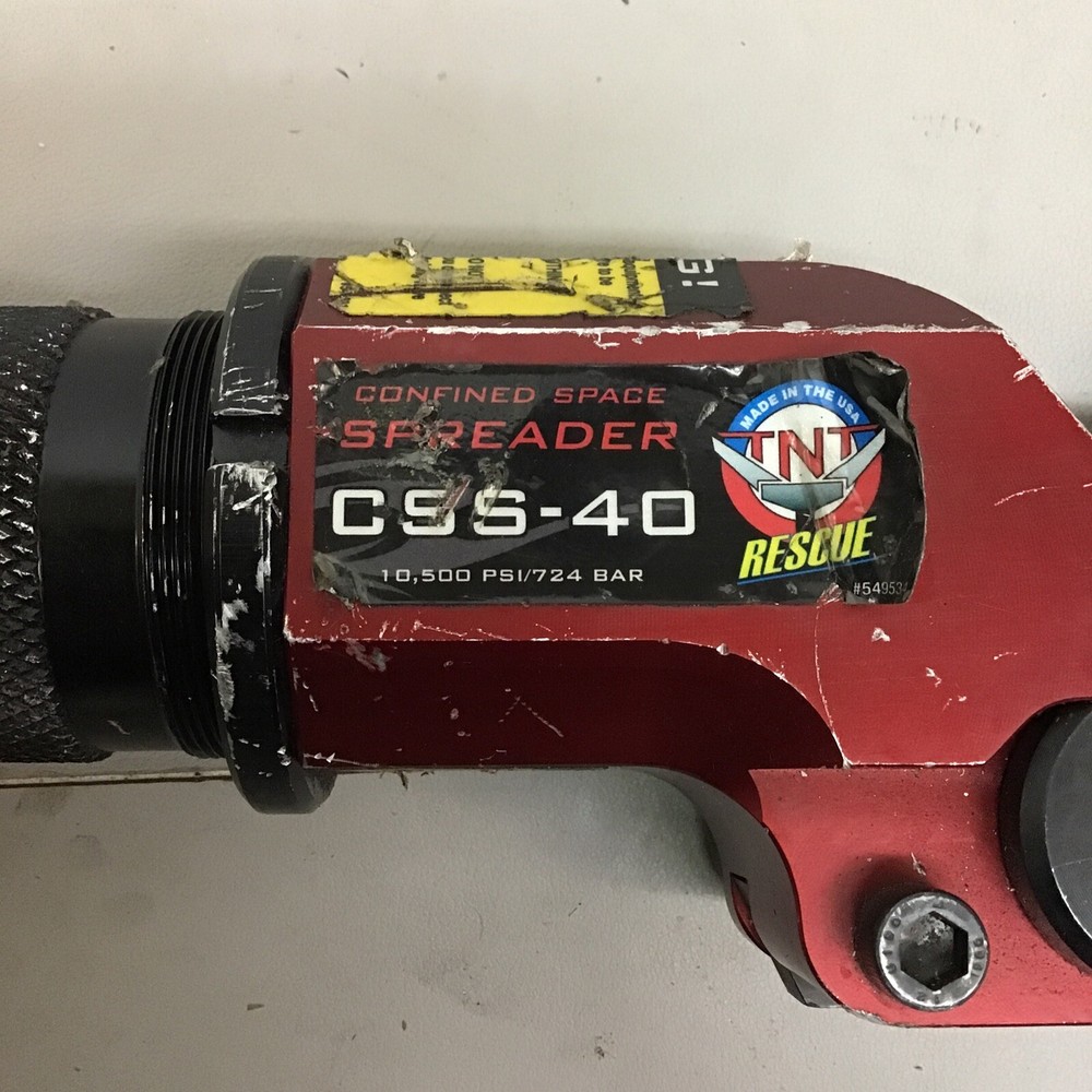TNT Rescue CSS-40 Confined Space Spreader (m9)