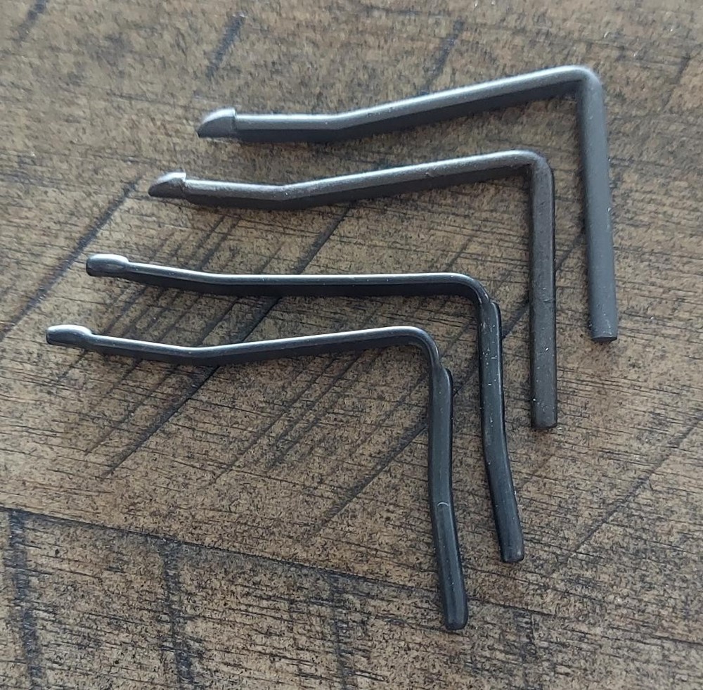 M1 CARBINE BARREL BAND SPRING ~ 1 (ea.)