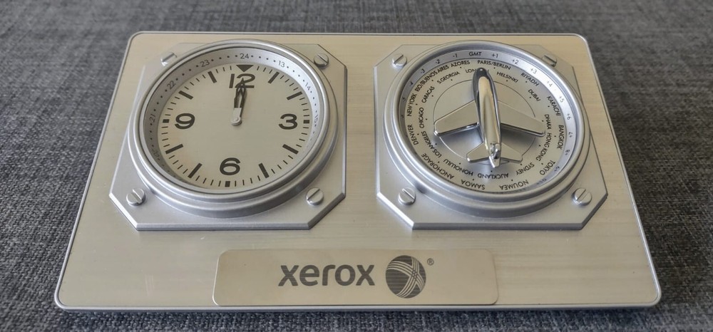 XEROX GMT World Timer Airplane Time Zone Selector Clock Table Top Collectors