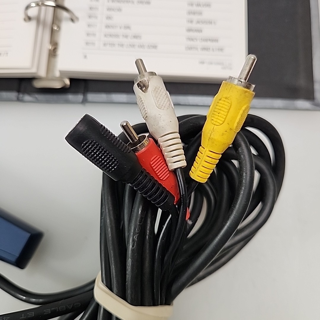 Magic Sing ET13K Wired Karaoke Microphone With Handbook No Power Cord READ!