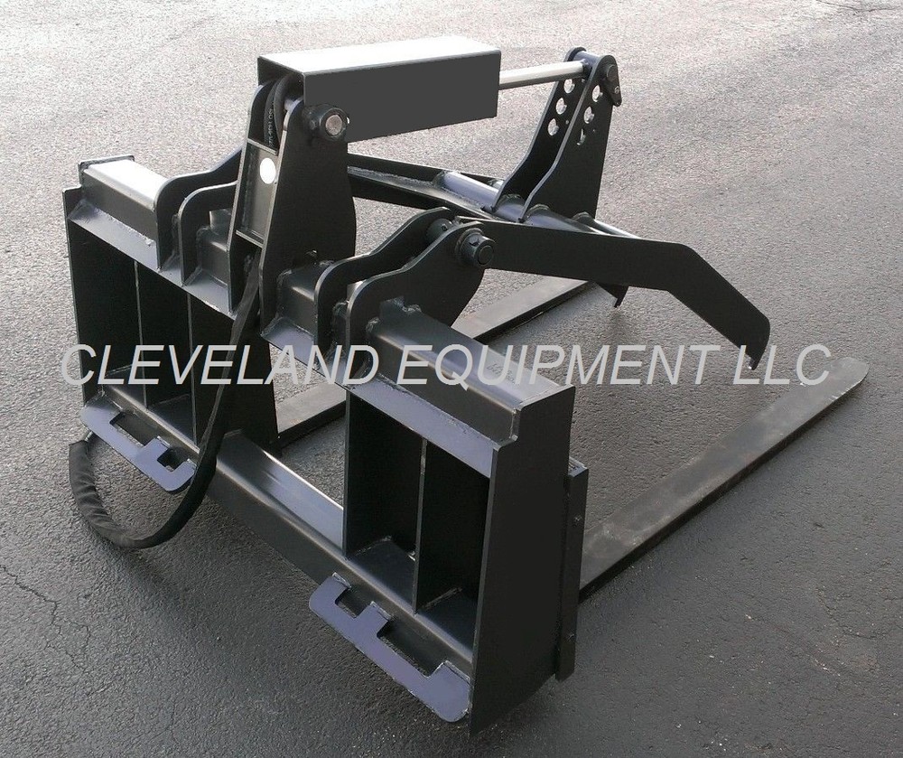 NEW ADJUSTABLE PALLET FORK GRAPPLE ATTACHMENT Skid Steer Loader Bobcat Implement