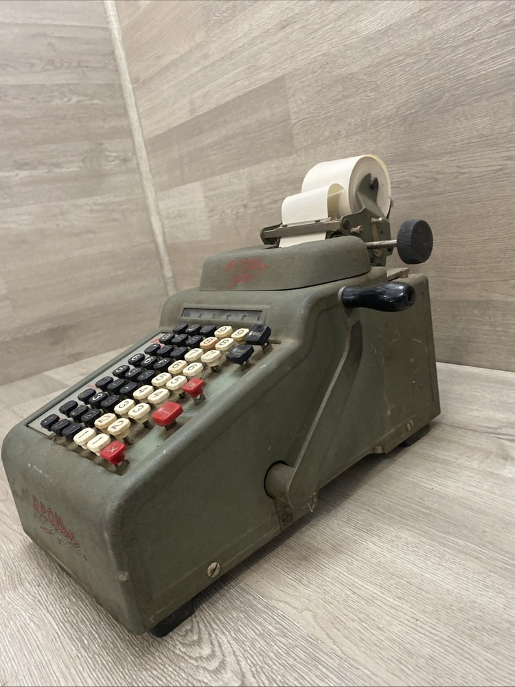 Vintage 1940s RC Allen Figuring Machine Adding Subtracting