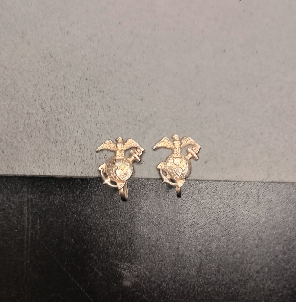 VNTG WW2 USMC Eagle Globe Anchor Sterling Silver Sweetheart Screw Back Earrings