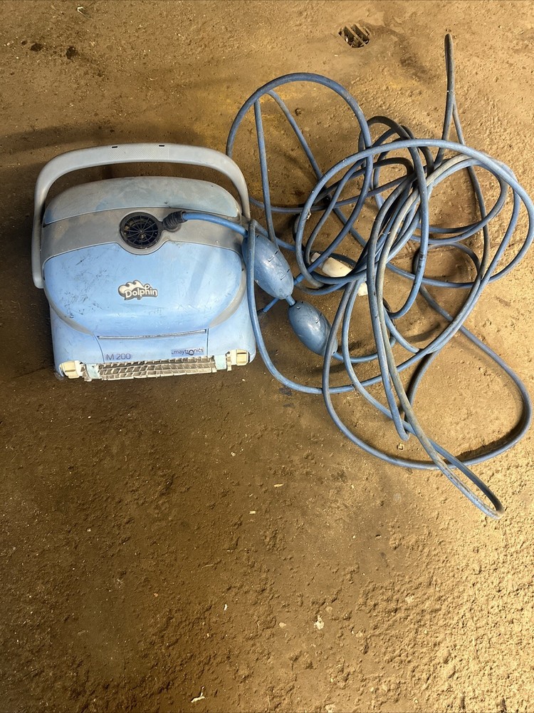 Maytronics Dolphin M200 Plus Robotic Pool Cleaner Hose And Base Untested