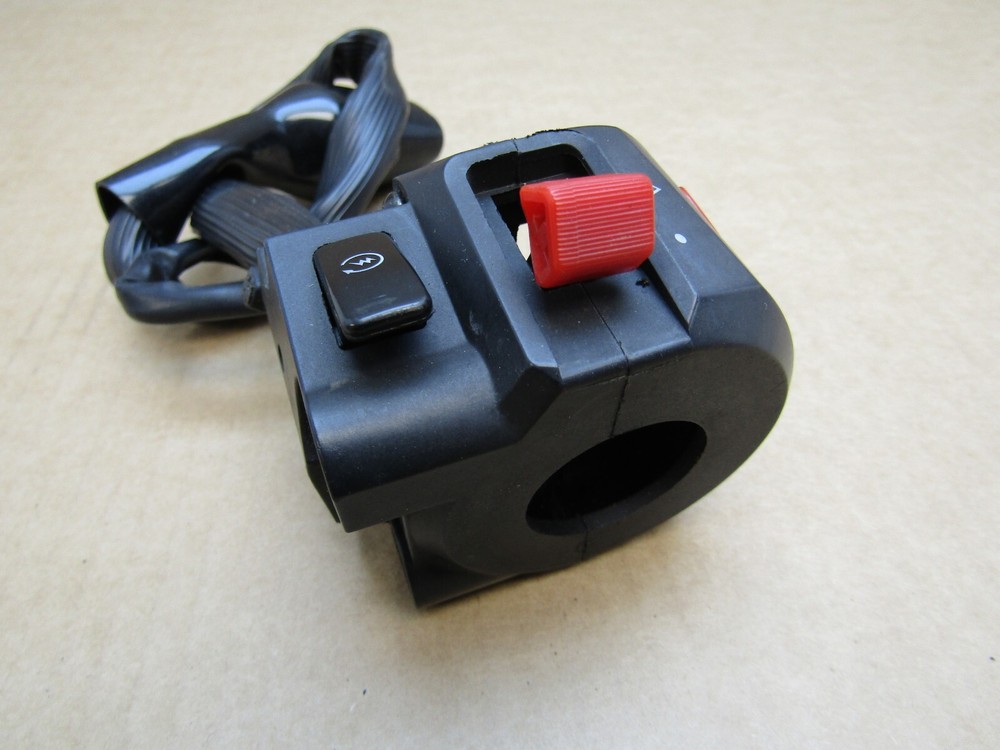 Benelli Tornado Naked T 125 E5 2022 right switchgear (13800)