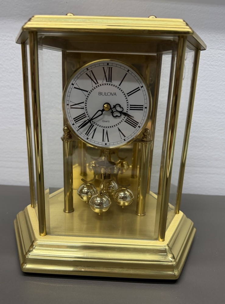 Vtg Bulova Echt Messing Solid Brass Quartz