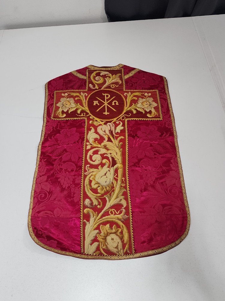 Antique Fiddleback Chasuble
