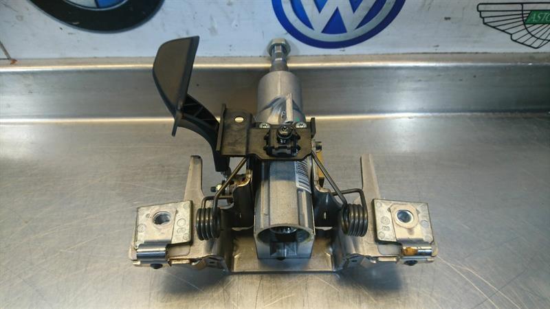 FIAT 500X 2015 1.4 Steering Column