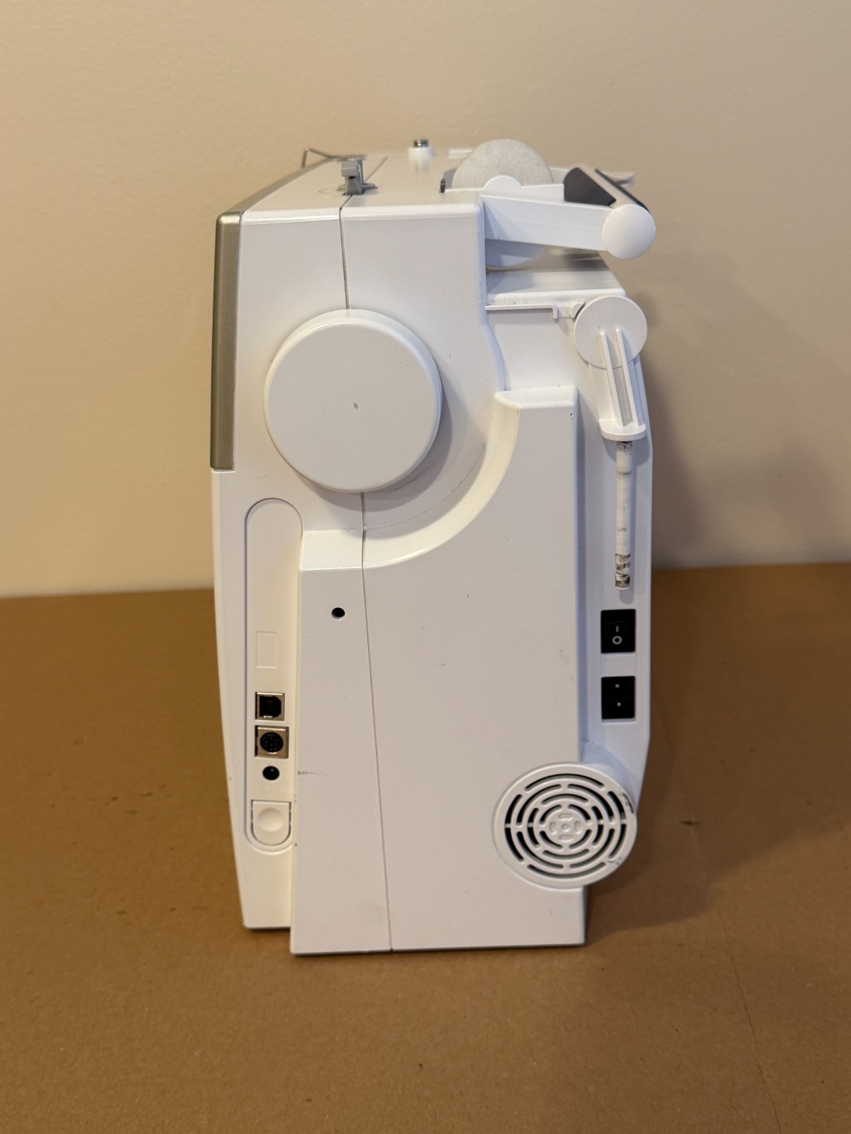 Bernina Aurora 440 QE computerized, embroidery sewing machine