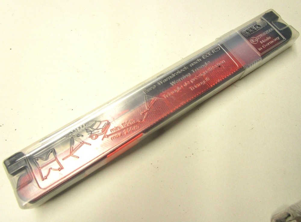 BMW E46 316 TI Compact - Hazard Warning Triangle