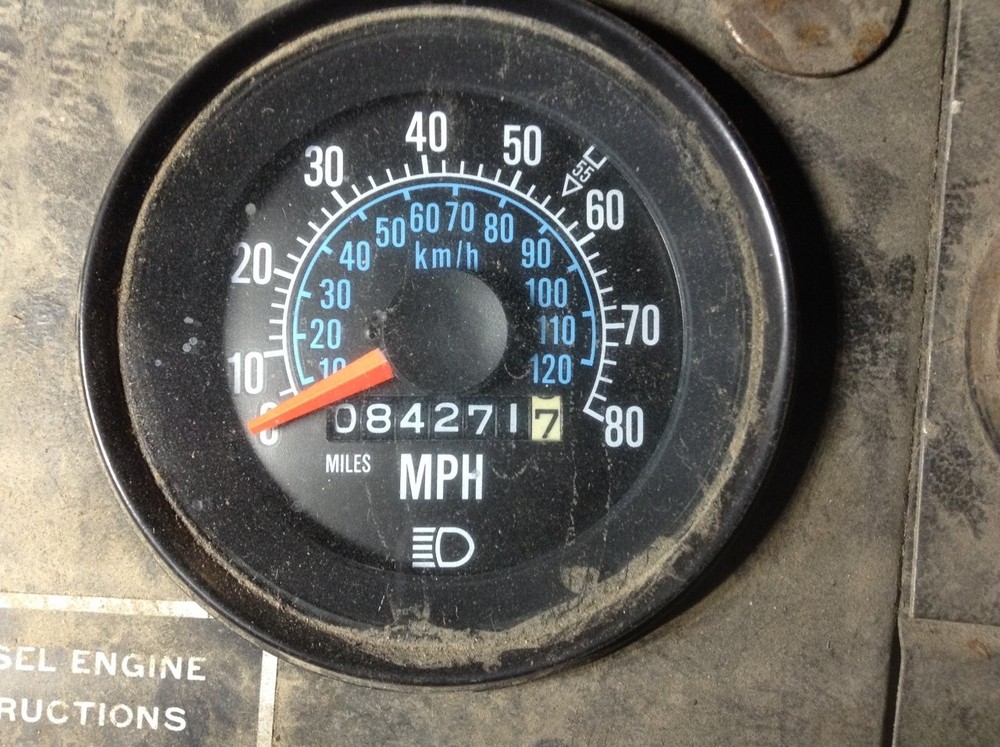 Mack FL (COE) Speedometer Instrument Cluster - Used