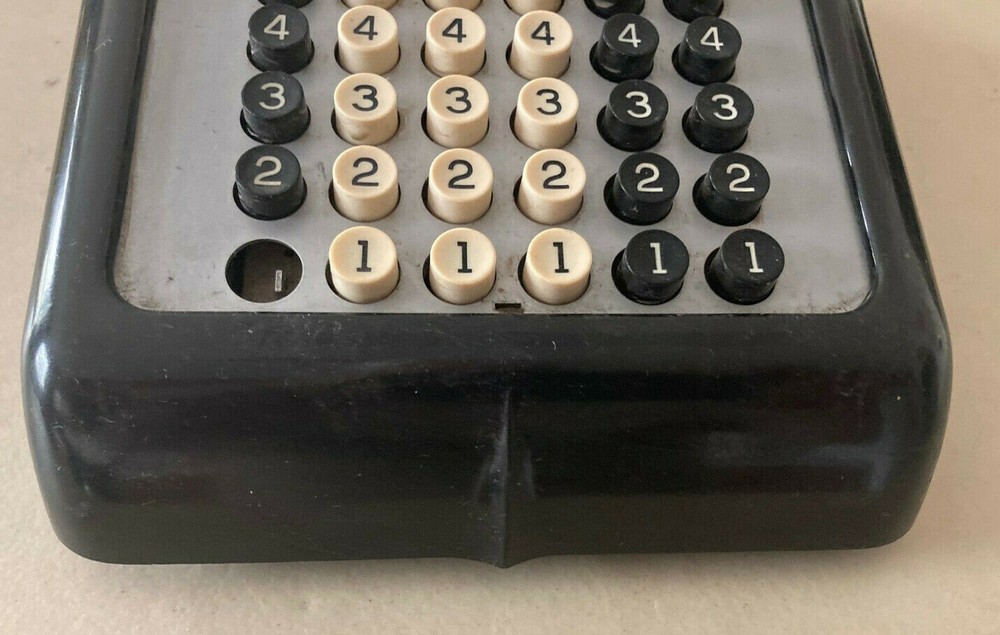 Vintage Hand Cranked Victor Adding Machine 6 Column