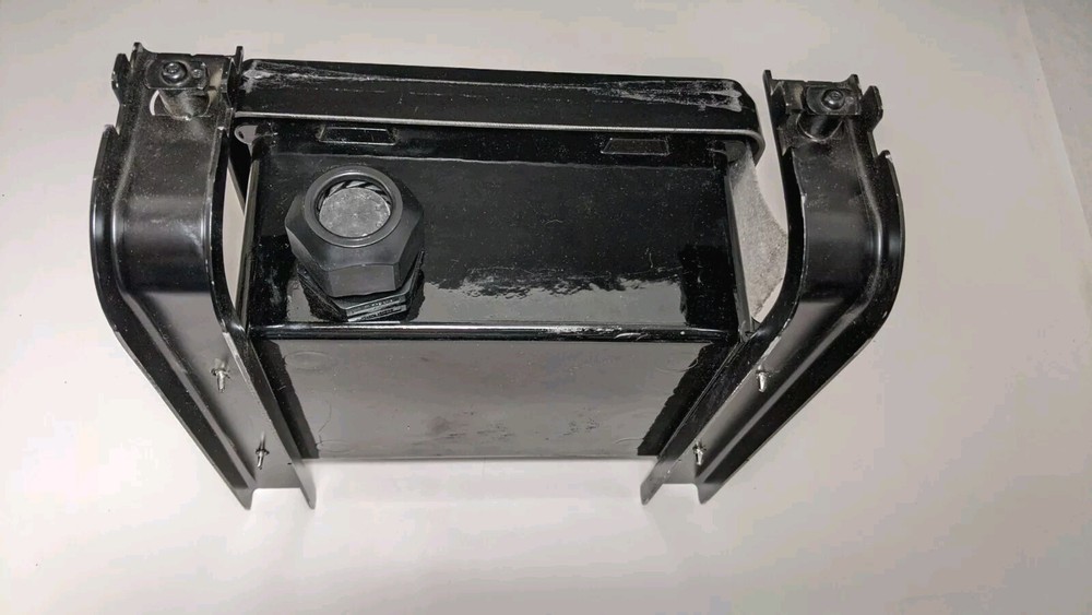 Tesla E318357 Standard Photovoltaic Transition Box 4J