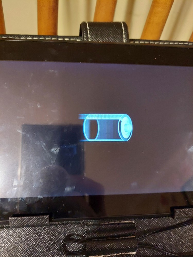 Proscan PLT7045K 7" Touchscreen Tablet Micro SD with Keyboard Pad READ