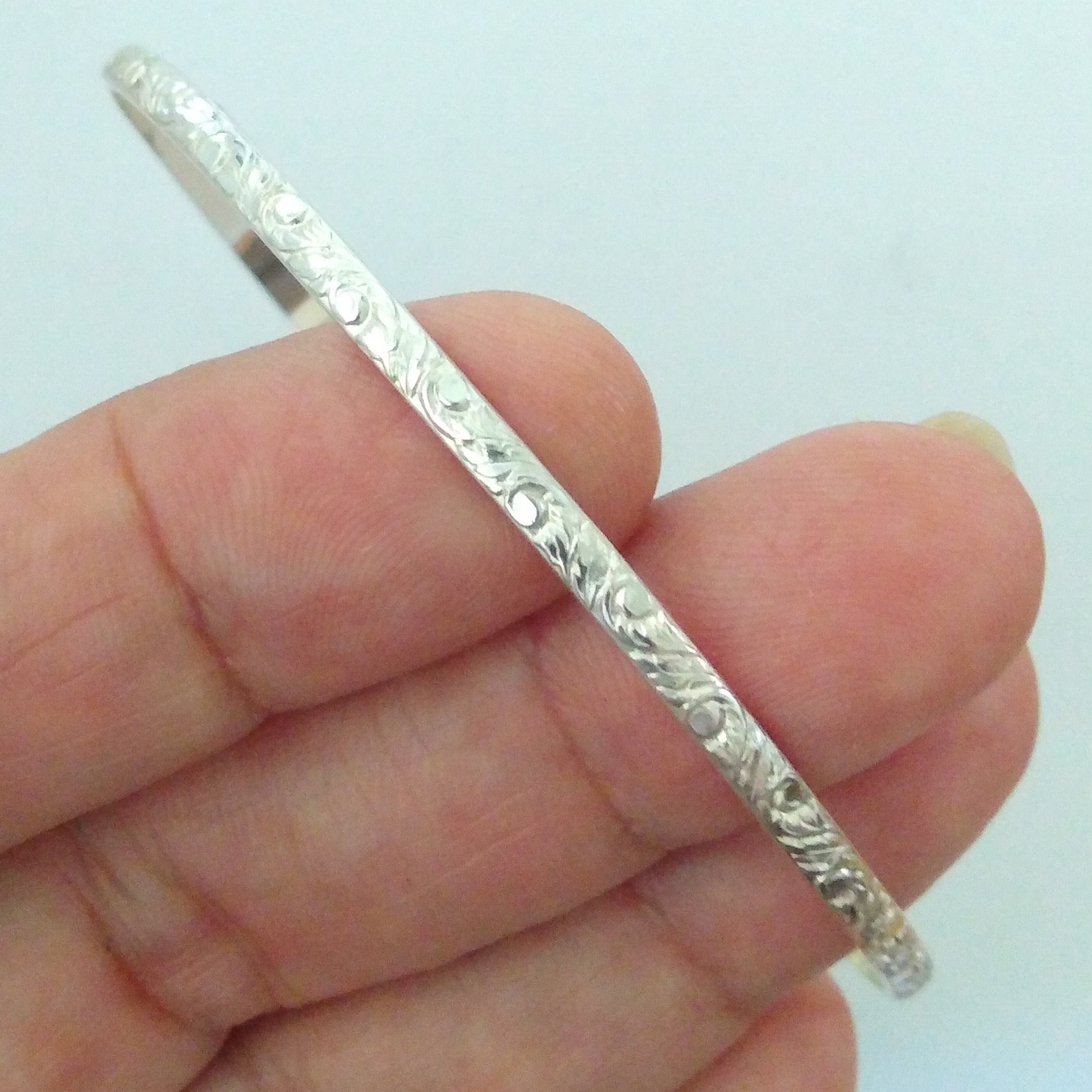 Vintage Sterling Silver 925 FANCY Bangle Bracelet Size 8.25" 3.5mm