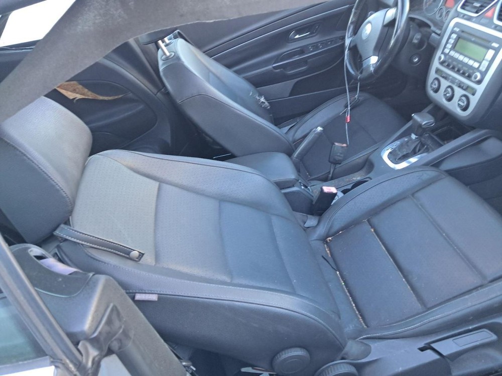 Fuse Box Engine Compartment Fits 07-11 EOS 4901139