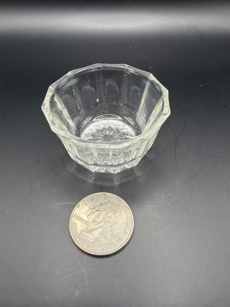 Glass Fluted panel Open Salt Dip Starburst