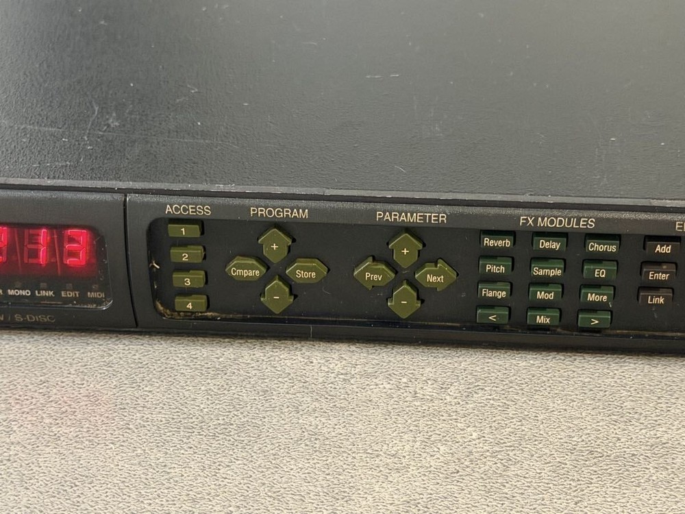 DIGITECH TSR-24 Multi-effects Rack Mount Black free shipping